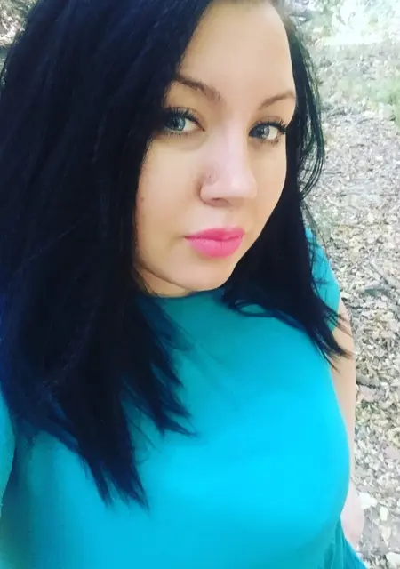 Я Марина, 36, из Ставрополя, ищу знакомство для приятного времяпровождения