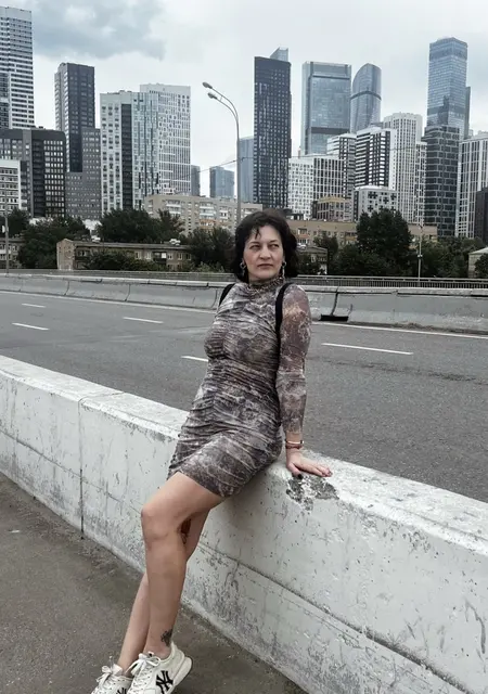 Таша из Москвы, ищу на сайте приятное времяпровождение