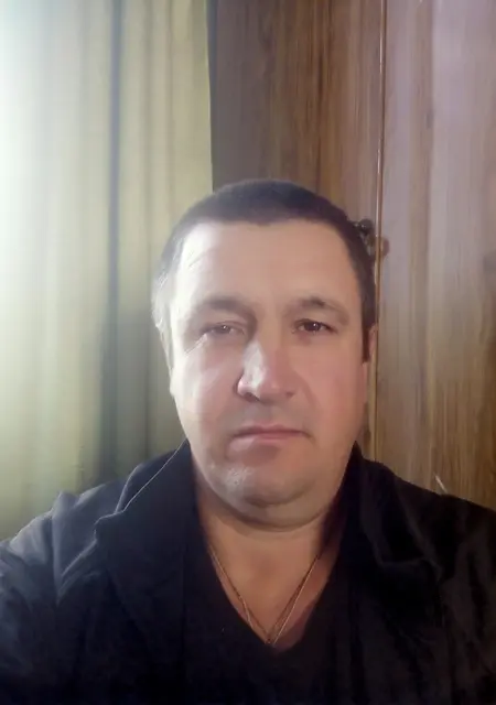 Я Евгений, 50, из Томска, ищу знакомство для постоянных отношений