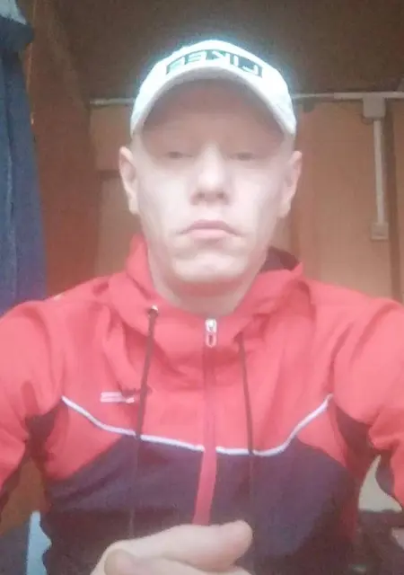 Я Андрей, 36, знакомлюсь на одну ночь в Москве