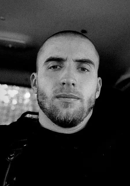 Kolya из Москвы, ищу на сайте общение