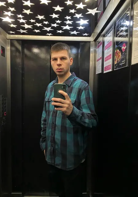 Я Дмитрий, 33, из Йошкар-Олы, ищу знакомства на одну ночь