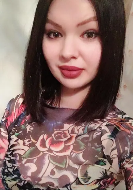 Zarina из Саратова, ищу на сайте приятное времяпровождение
