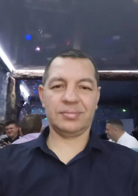 Я Дмитрий, 45, знакомлюсь на одну ночь в Волгодонске