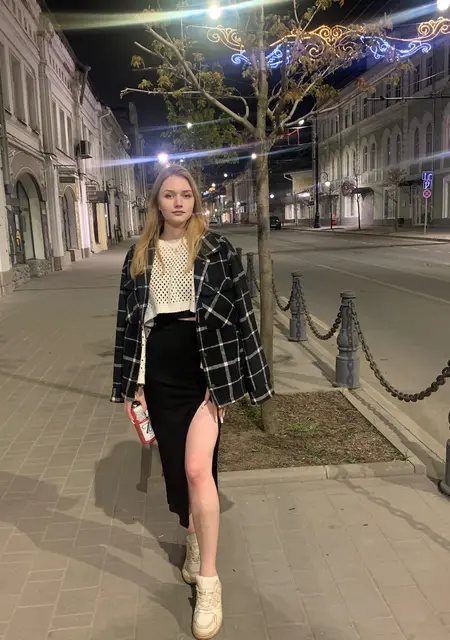 Я Алена, 20, знакомлюсь для приятного времяпровождения в Ярославле