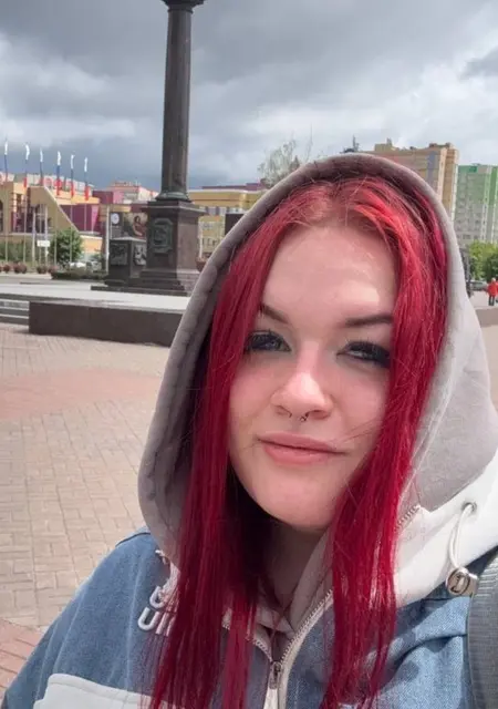 Я Анастасия, 26, из Смоленска, ищу знакомство для постоянных отношений