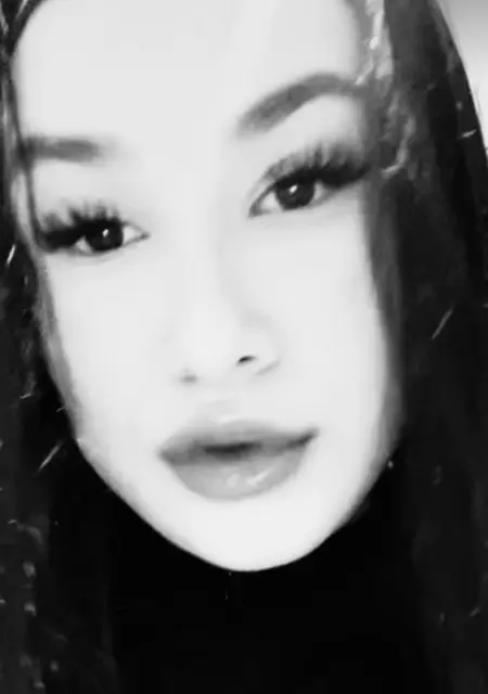 Кристина из Саратова, ищу на сайте общение