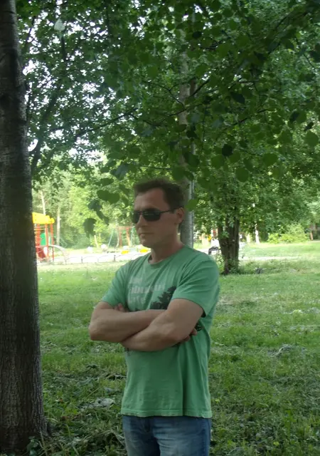 Александр из Ульяновска, ищу на сайте знакомства на одну ночь