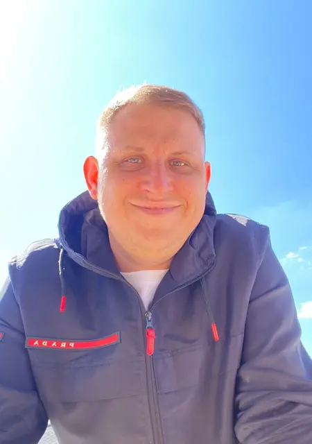 Andrei из Воронежа, мне 36, познакомлюсь для совместных путешествий