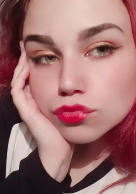 Лидия из Азова, ищу на сайте приятное времяпровождение