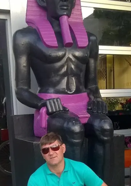 Николай из Саранска, ищу на сайте знакомства без обязательств