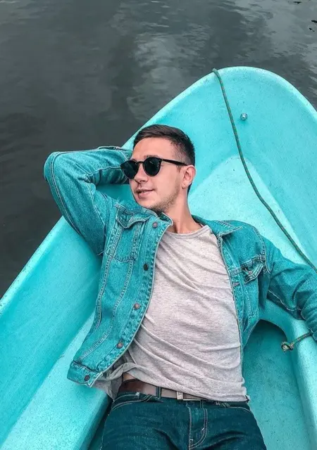 Vlad из Владивостока, мне 32, познакомлюсь на одну ночь