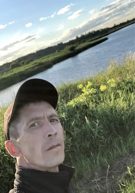 Я Руслан, 40, знакомлюсь без обязательств в Москве