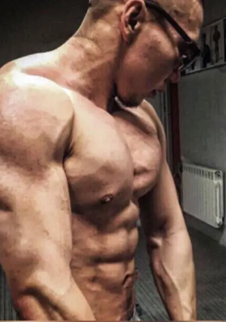 Я Ggg, 35, знакомлюсь без обязательств в Якутске