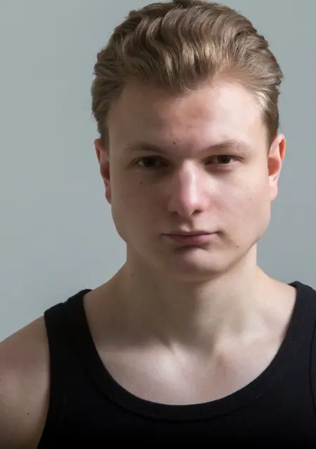 Я Владислав, 32, из Иркутска, ищу знакомства без обязательств