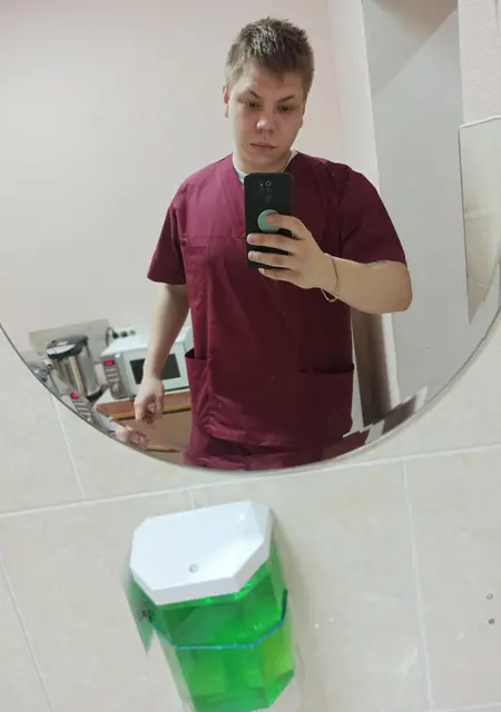 Я Дима, 25, знакомлюсь на одну ночь в Серпухове