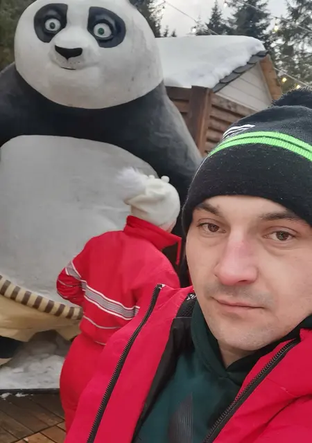 Я Юра, 34 років з Коломия, шукаю знайомства без зобов'язань