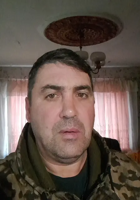 Игорь из Донецка, ищу на сайте знакомства без обязательств