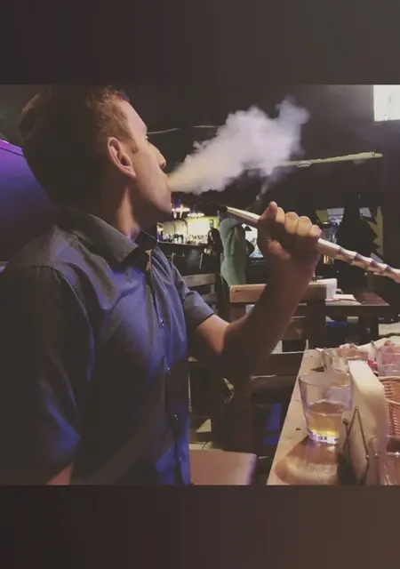 Саша из Шахт, ищу на сайте знакомства на одну ночь