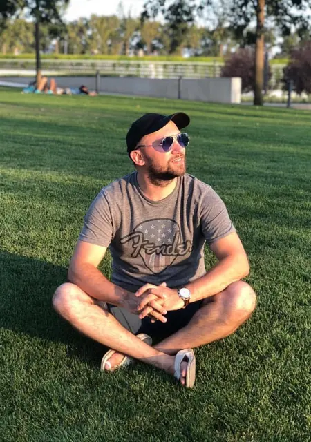 Александр из Екатеринбурга, ищу на сайте совместные путешествия