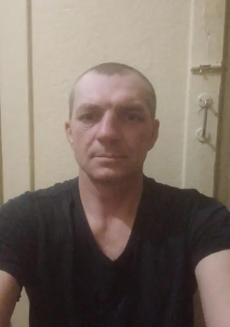 Николай из Новочеркасска, мне 45, познакомлюсь без обязательств