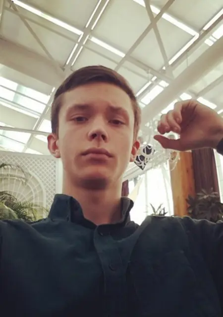 Сергей из Миасса, мне 36, познакомлюсь на одну ночь