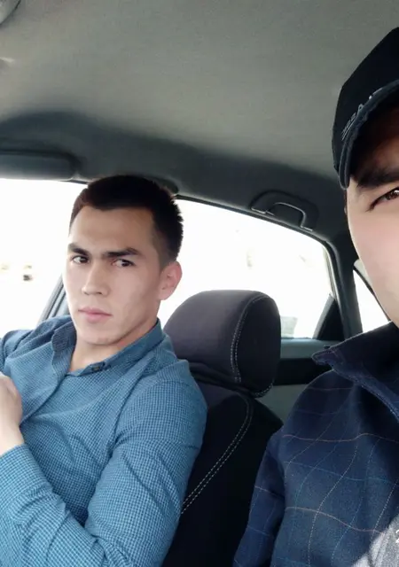 Женя из Канска, ищу на сайте знакомства на одну ночь