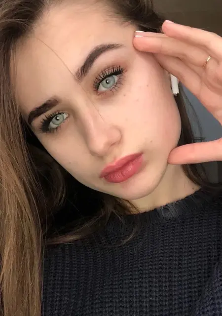 Катя из Москвы, ищу на сайте знакомства на одну ночь