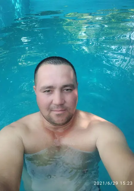 Я Rustam, 37, из Алексина, ищу знакомства на одну ночь