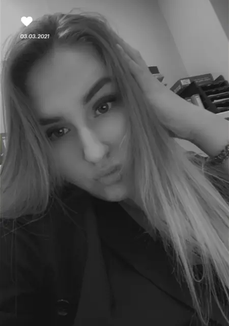 Аня из Красногорска, мне 23, познакомлюсь для приятного времяпровождения